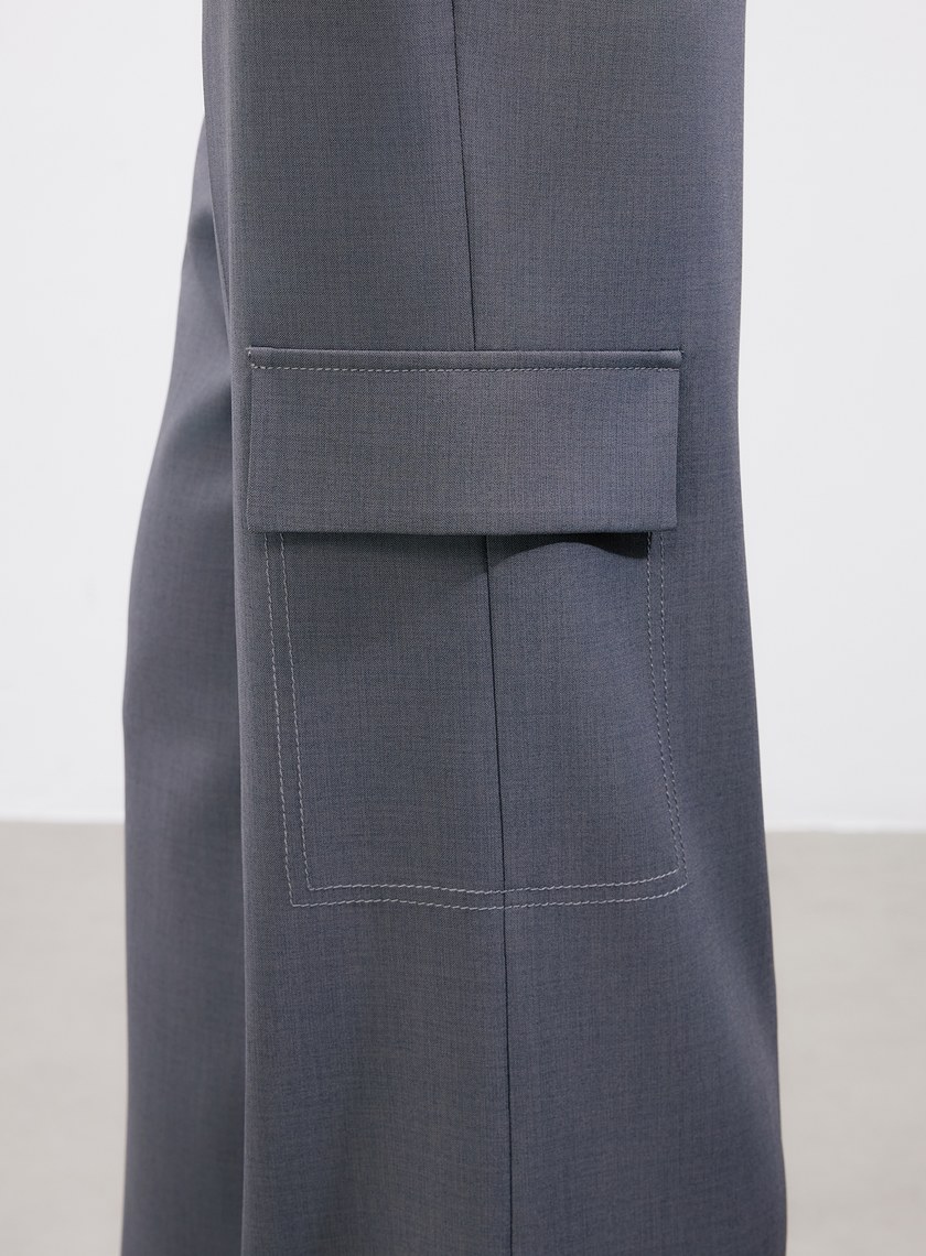 不對稱工裝闊腿褲