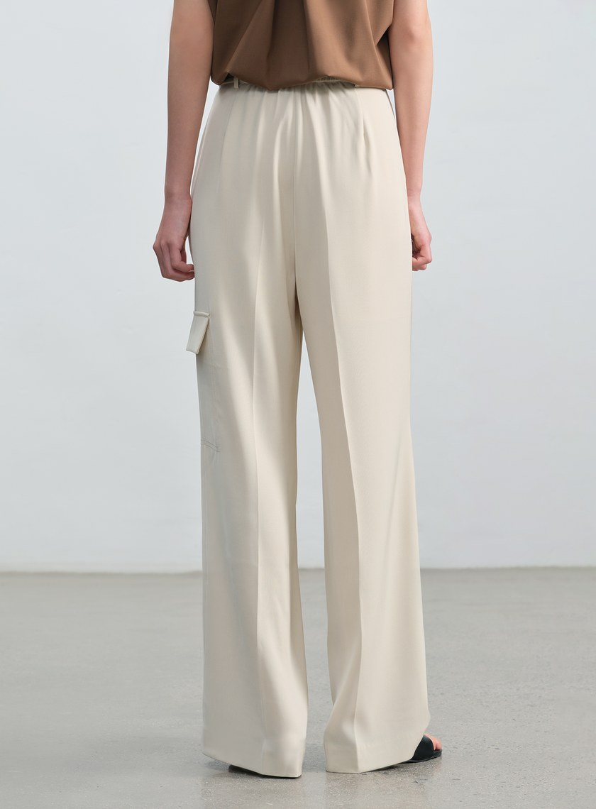 不對稱工裝闊腿褲