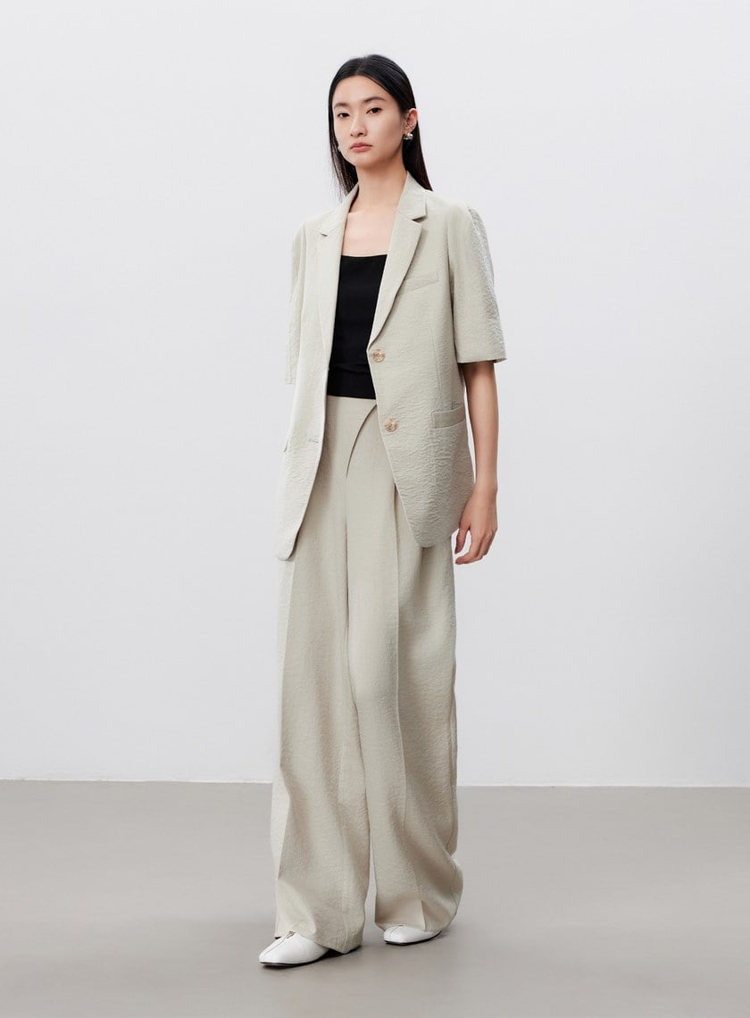 鬆弛感斜門襟垂順闊腿褲