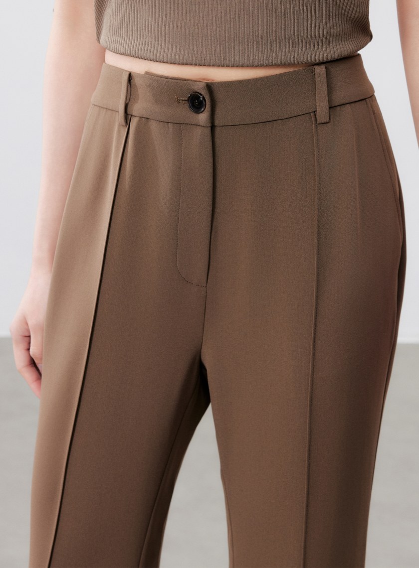 涼感二醋酸修身微喇褲