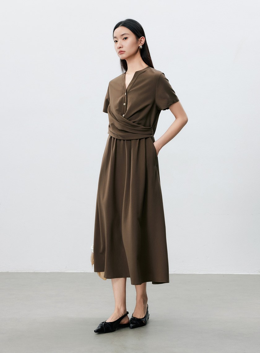 不對稱扭結收腰洋裝