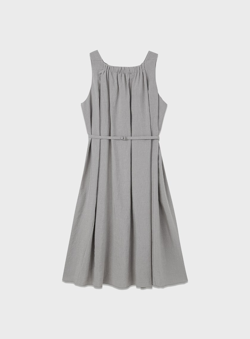 清涼亞麻感綁帶洋裝