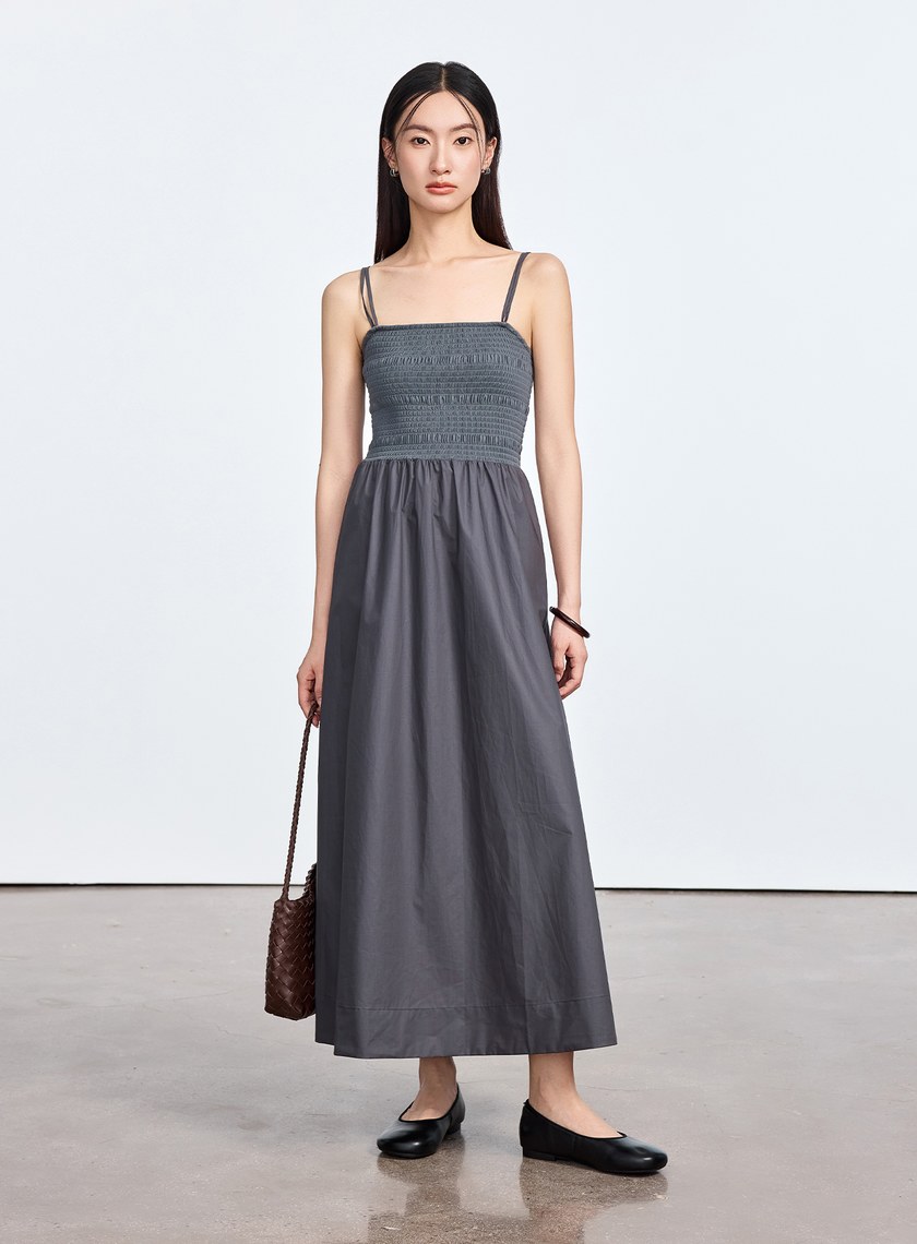 美背傘狀細肩帶洋裝