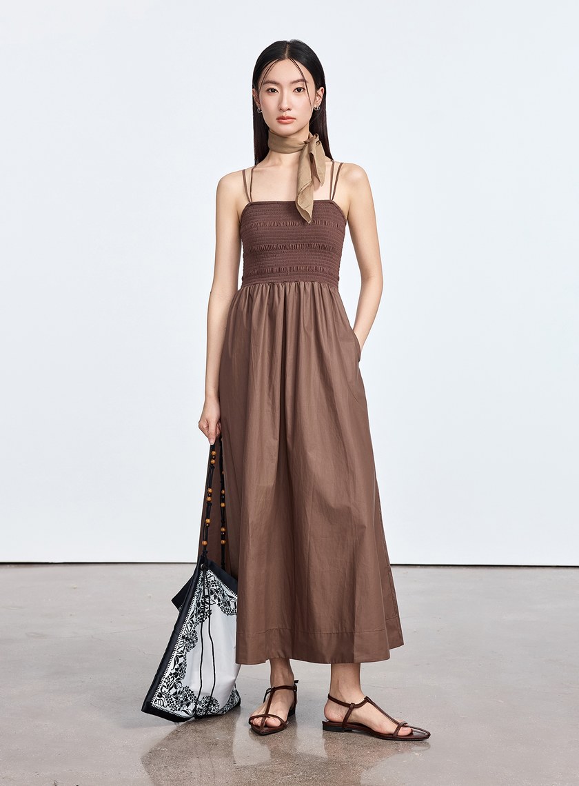 美背傘狀細肩帶洋裝
