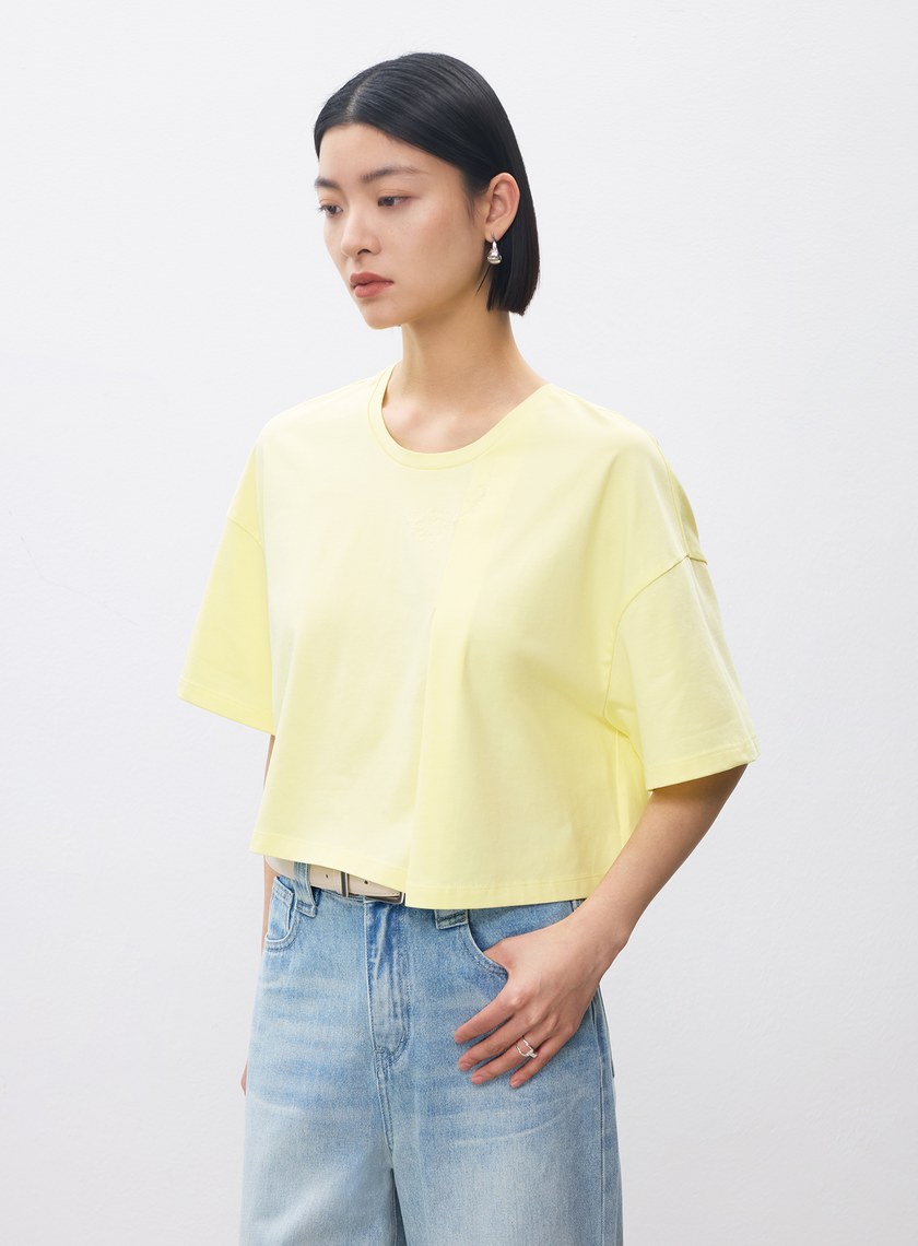 休閒涼感刺繡T恤