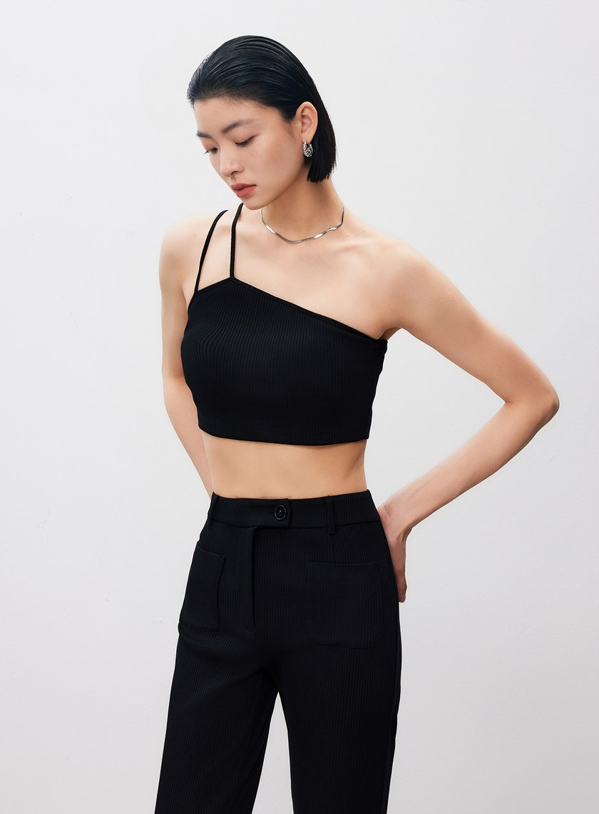 短版單肩帶彈性內搭Bra Top