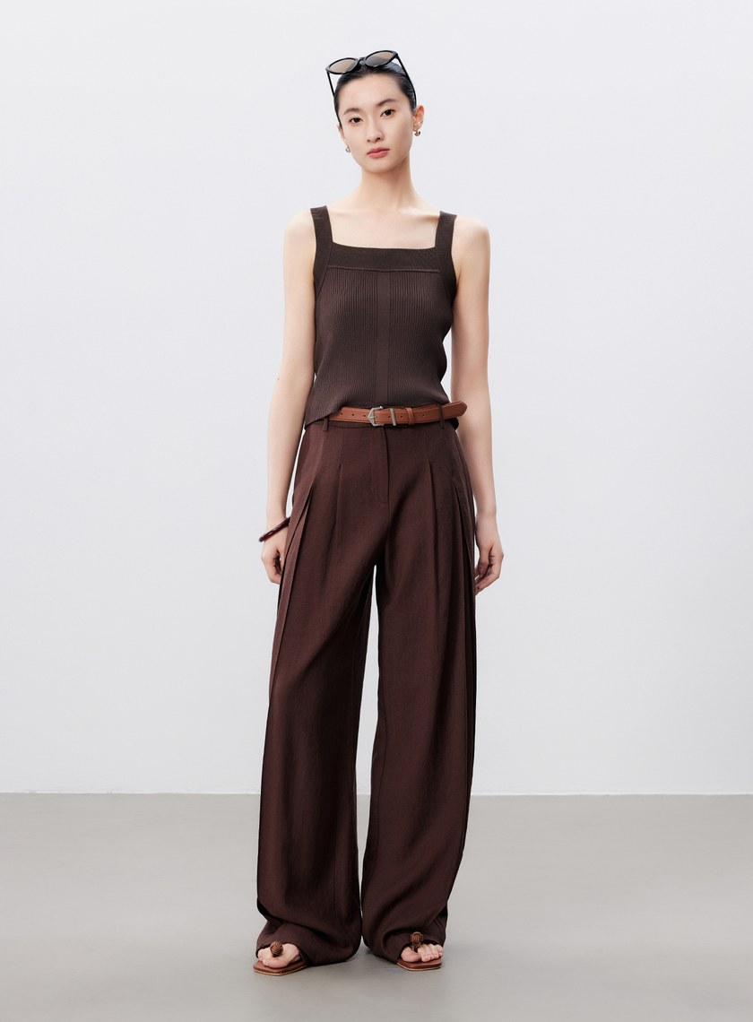 經典修身方領針織背心