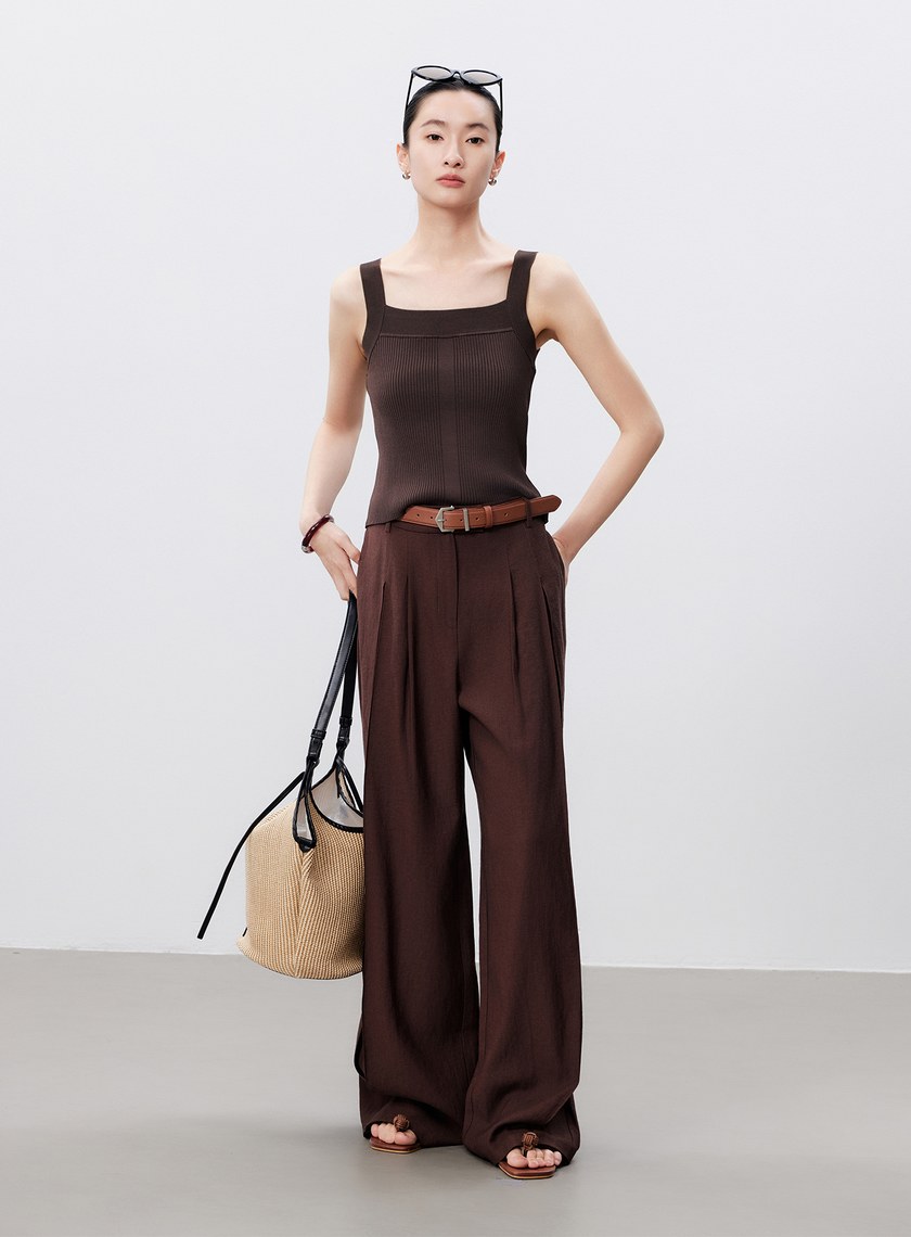 經典修身方領針織背心