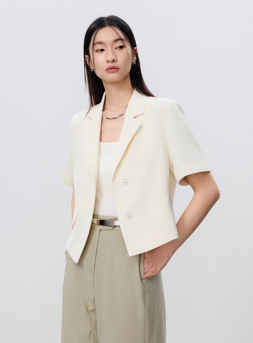 短版斜紋短袖西裝外套