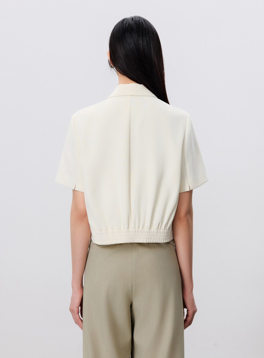 短版斜紋短袖西裝外套