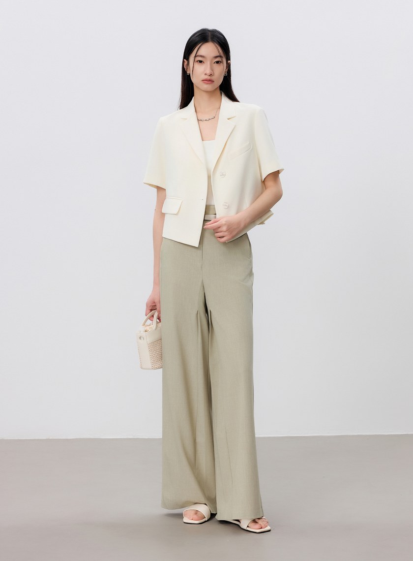 短版斜紋短袖西裝外套