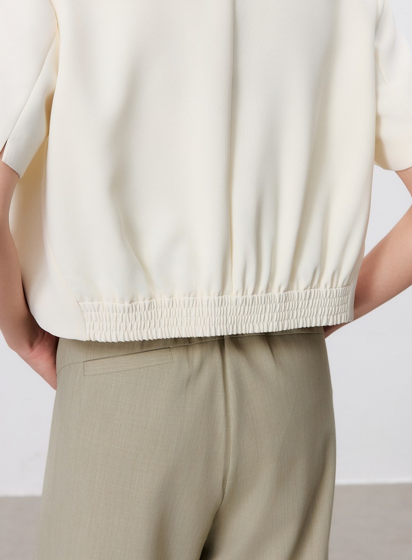 短版斜紋短袖西裝外套