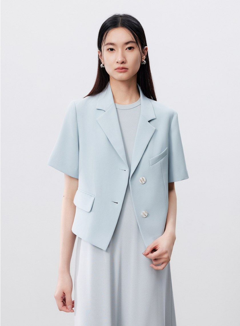 短版斜紋短袖西裝外套