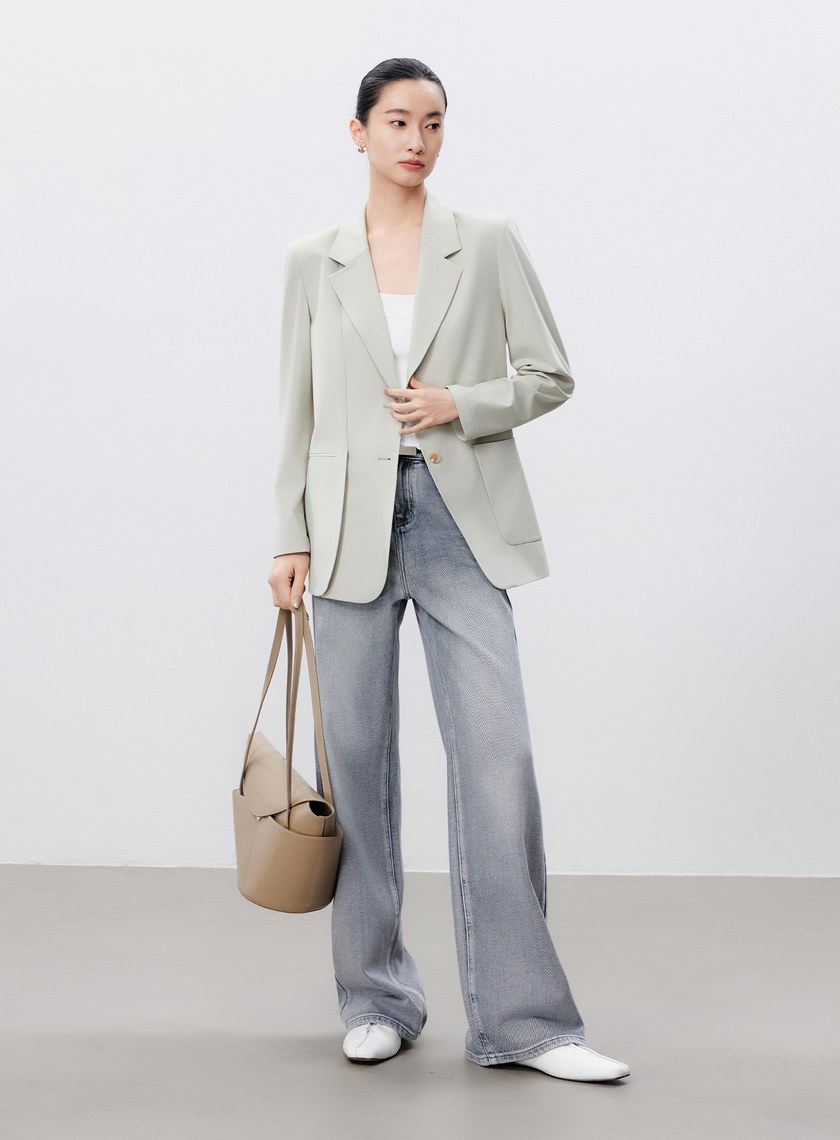 輕盈涼感西裝外套