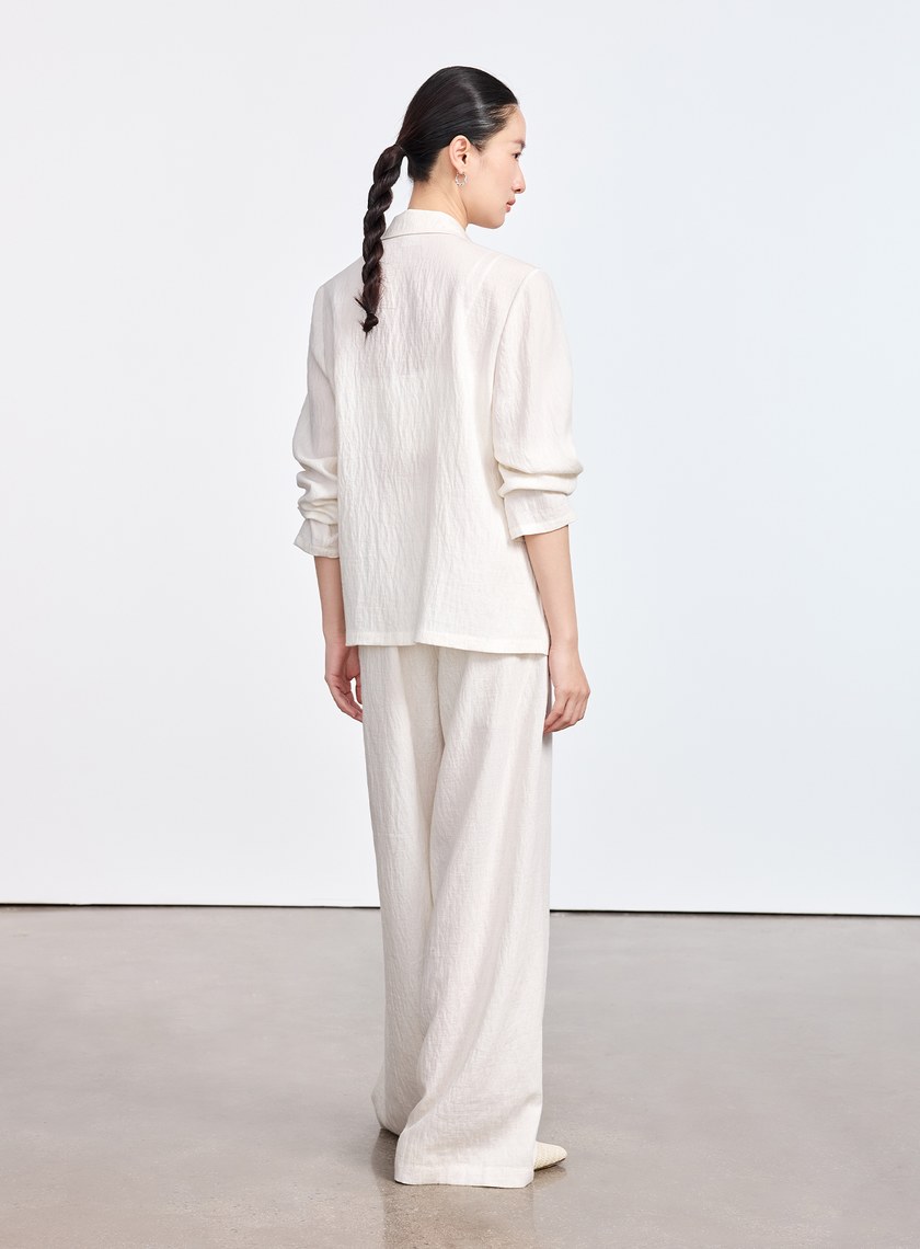 輕盈棉麻西裝外套
