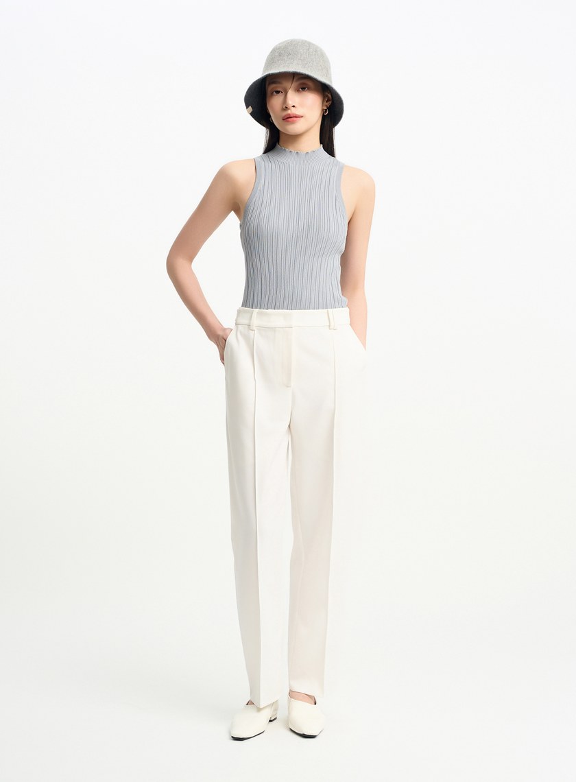 環保坑條削肩半高領針織背心