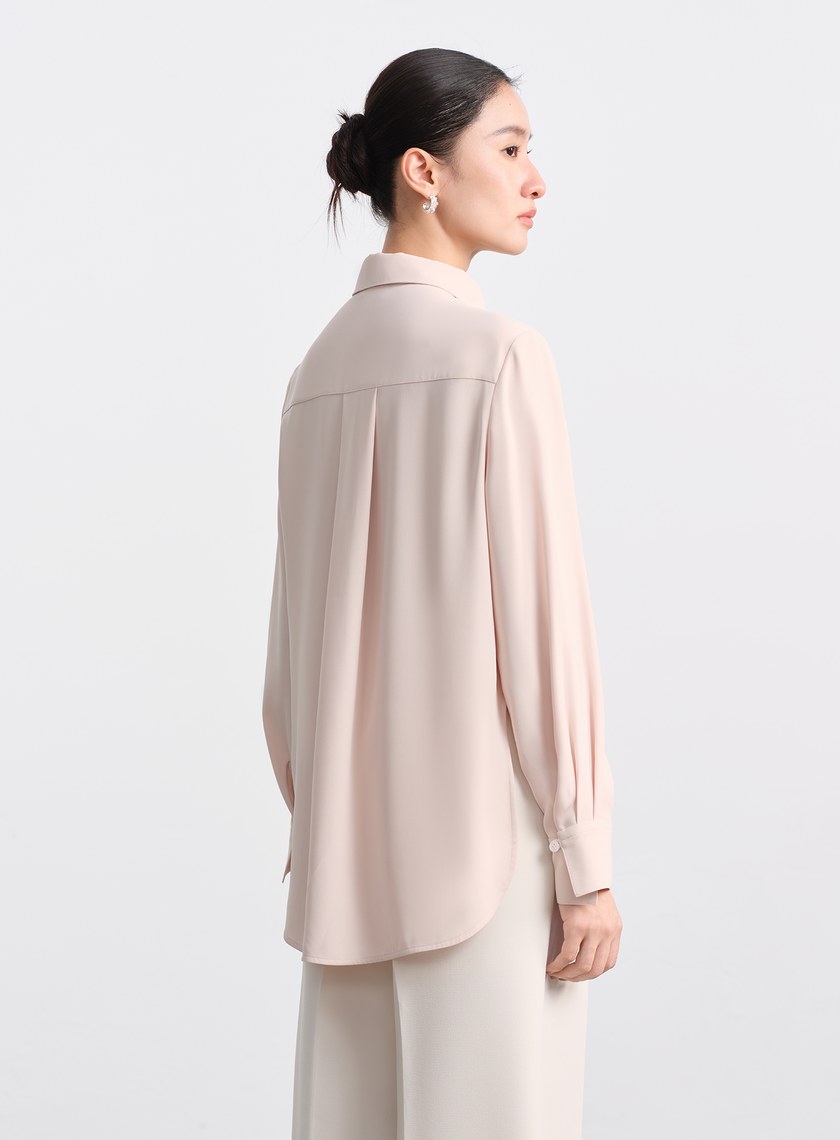 光澤感垂墜開衩襯衫