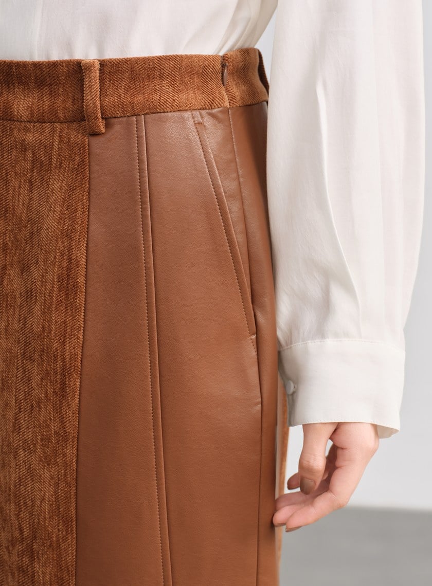 絨面直身開衩半身裙