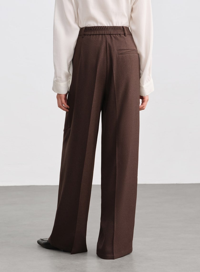 經典剪接造型寬褲