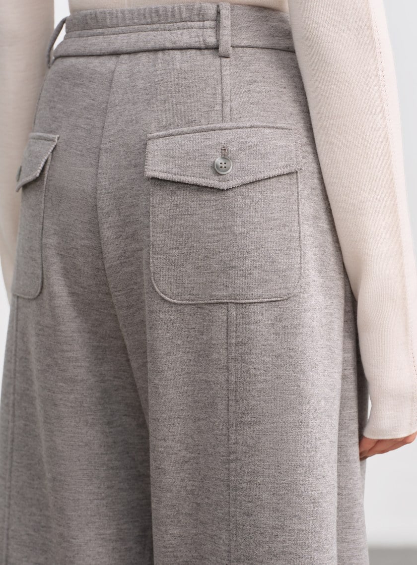 挺廓感休閒彎刀褲