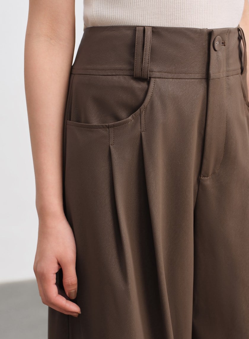 環保皮革寬腰頭寬褲