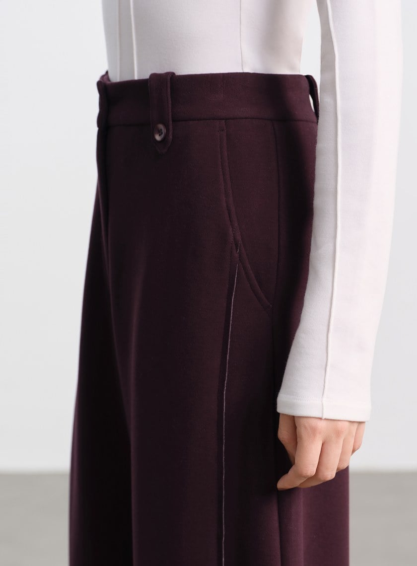 極簡立體弧形休閒褲