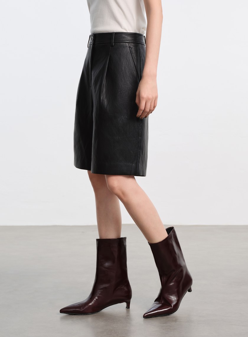 柔霧環保皮革五分褲