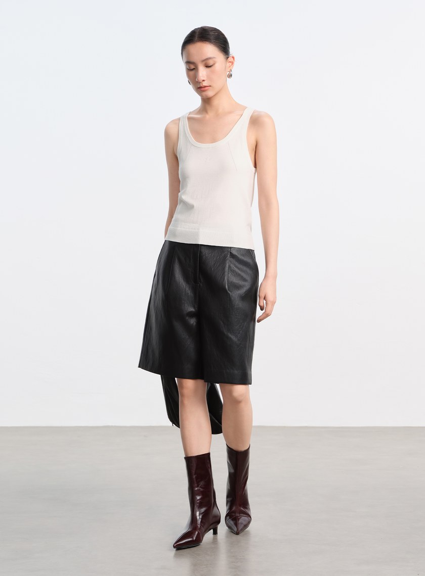 柔霧環保皮革五分褲