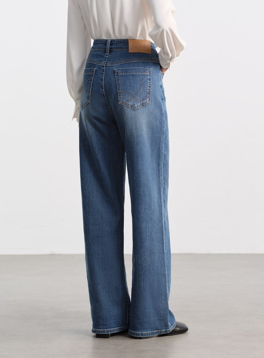 經典小直筒丹寧褲