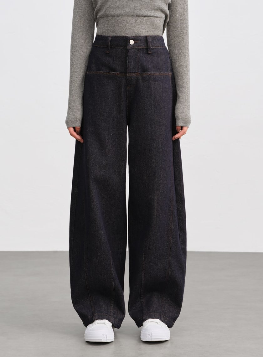 經典修身彎刀牛仔褲