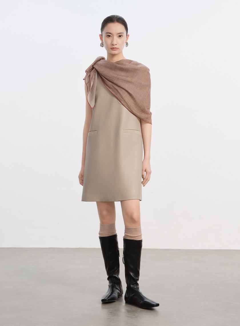 率性環保皮革無袖洋裝