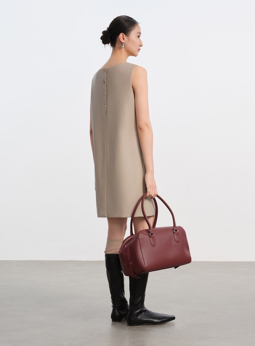 率性環保皮革無袖洋裝