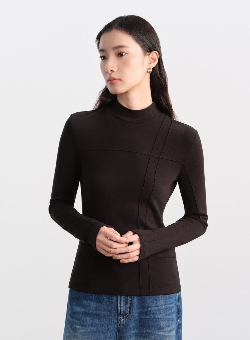 立體褶飾高領發熱上衣