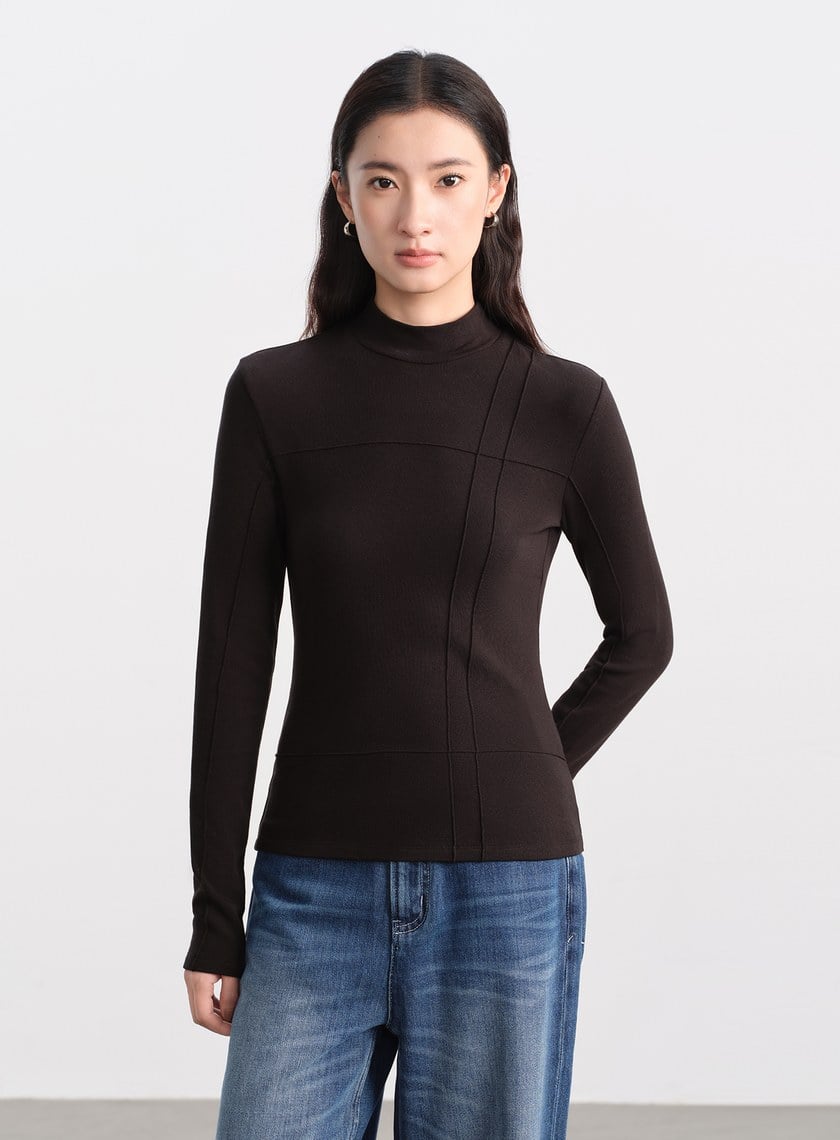 立體褶飾高領發熱上衣