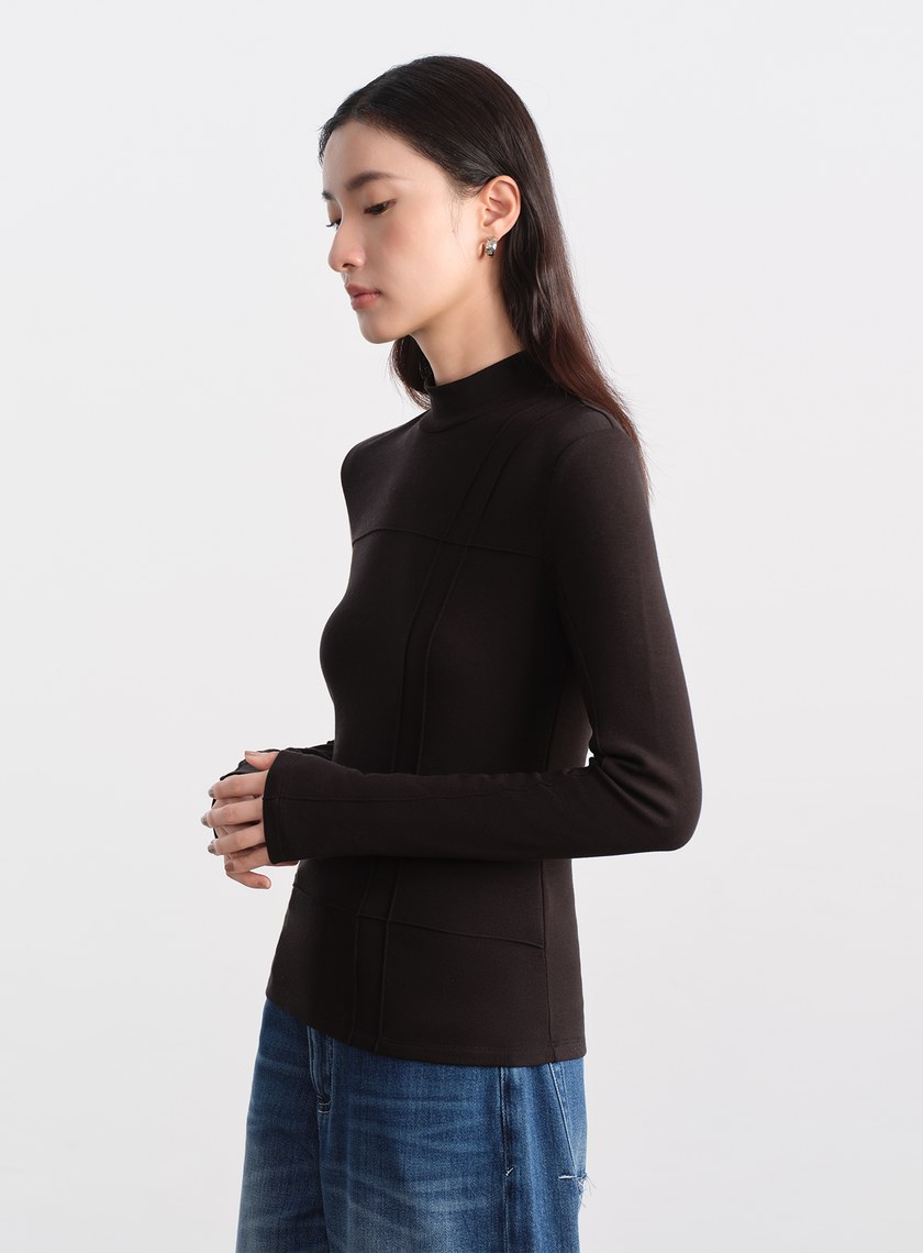 立體褶飾高領發熱上衣