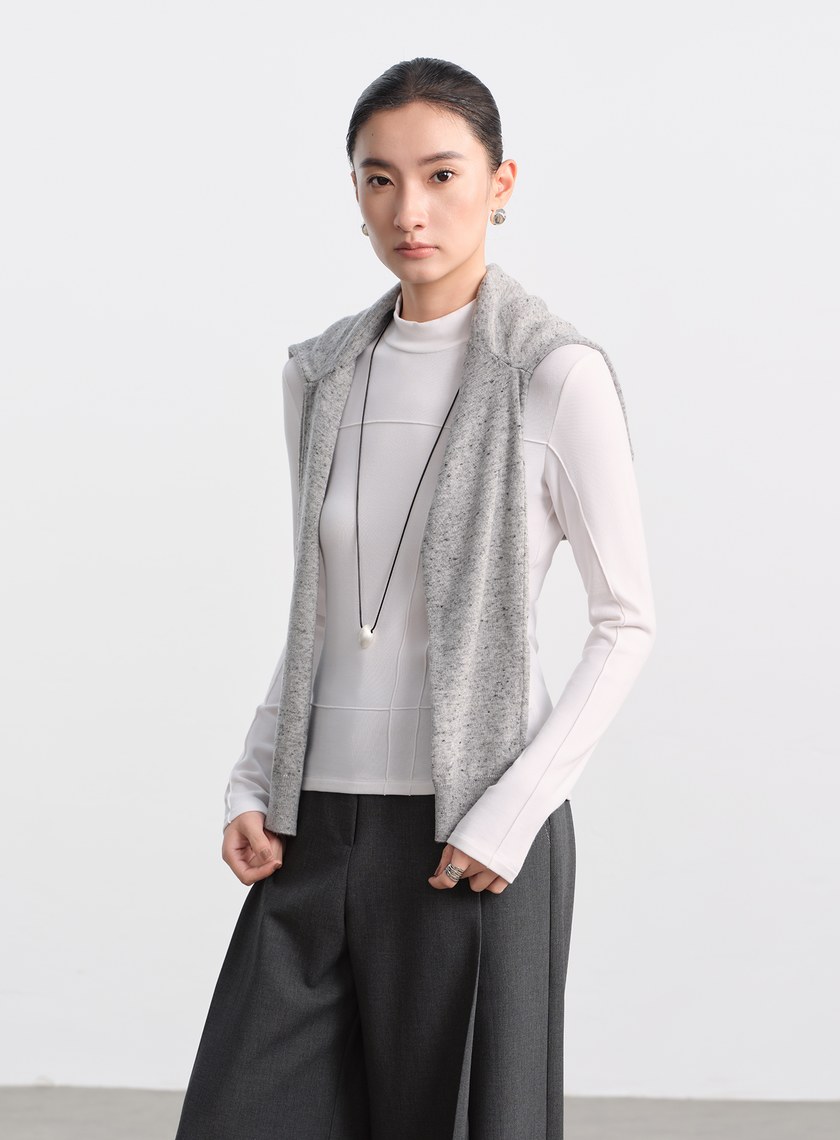 立體褶飾高領發熱上衣