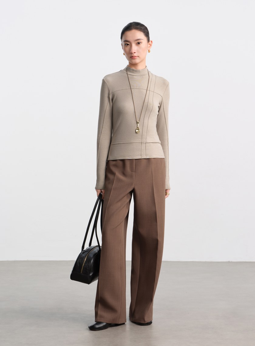 立體褶飾高領發熱上衣