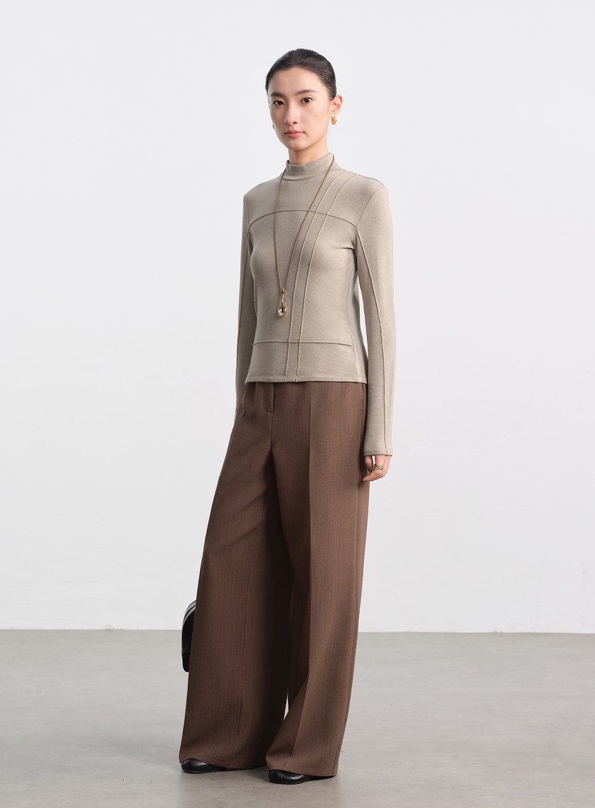 立體褶飾高領發熱上衣