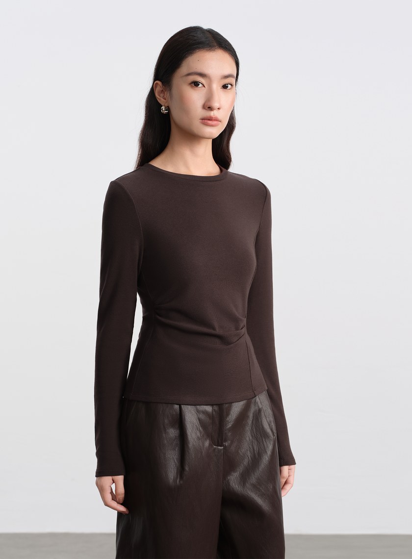 不對稱抓褶圓領發熱上衣