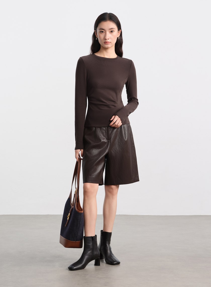 不對稱抓褶圓領發熱上衣