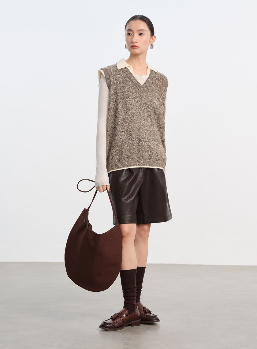 無袖拼接POLO領上衣