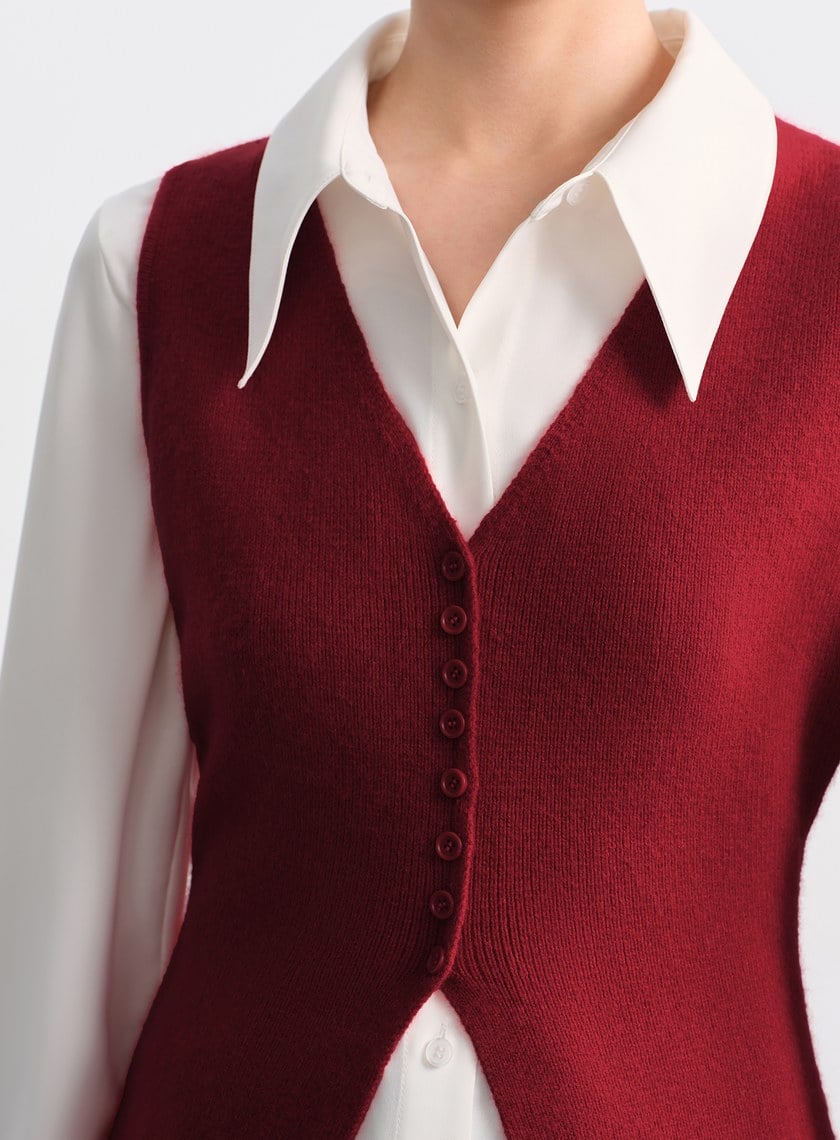 修身浣熊絨背心