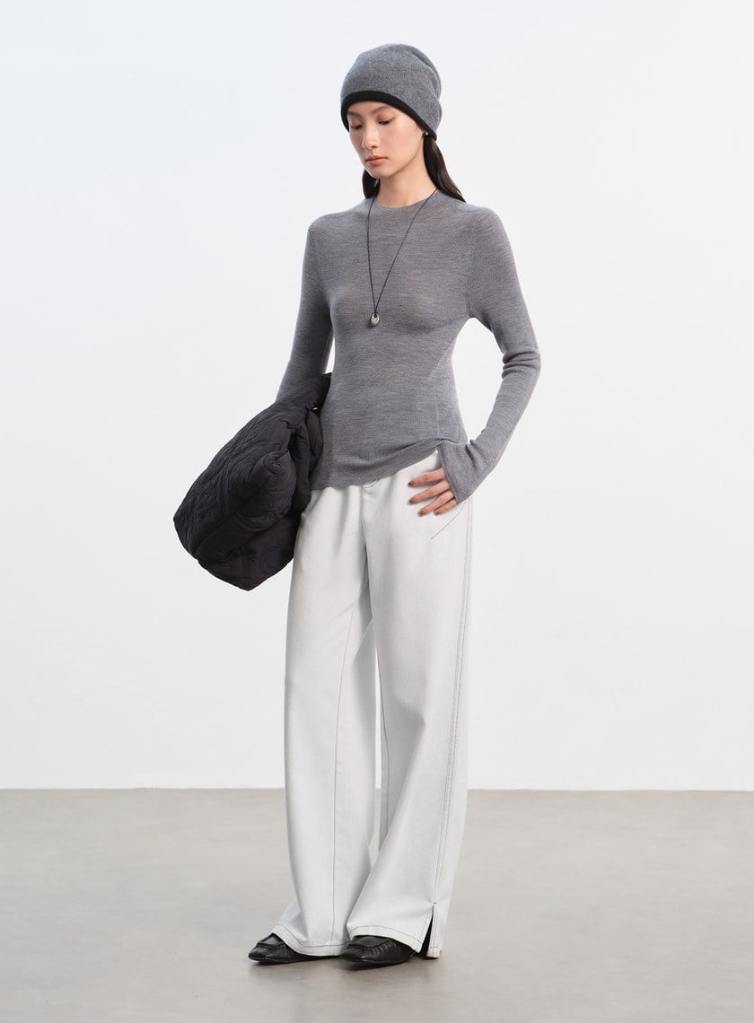 純羊毛半高領針織上衣