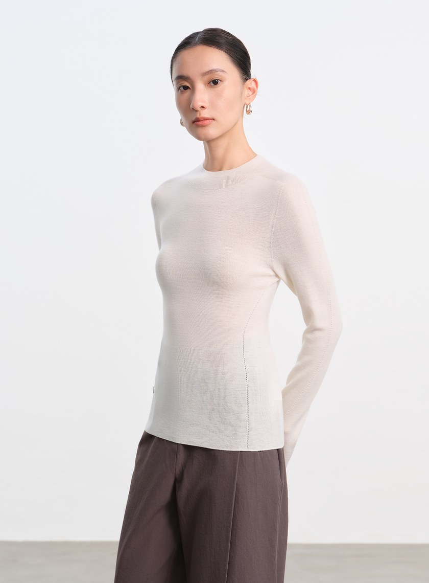 純羊毛半高領針織上衣