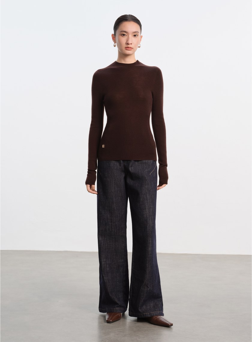 純羊毛半高領針織上衣