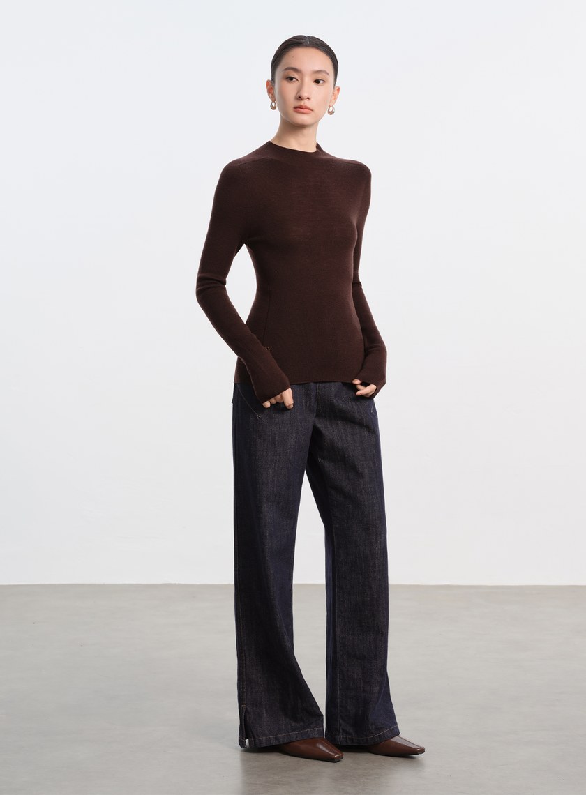 純羊毛半高領針織上衣