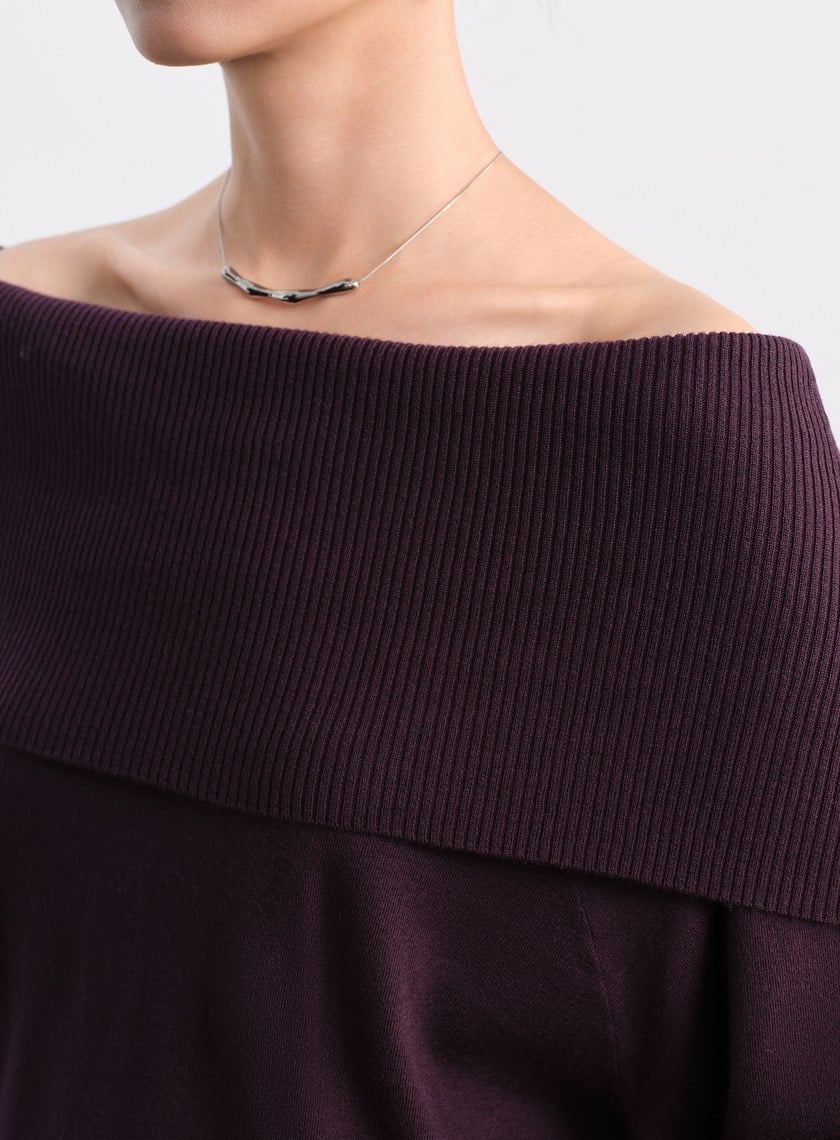 優雅一字領羊毛衫