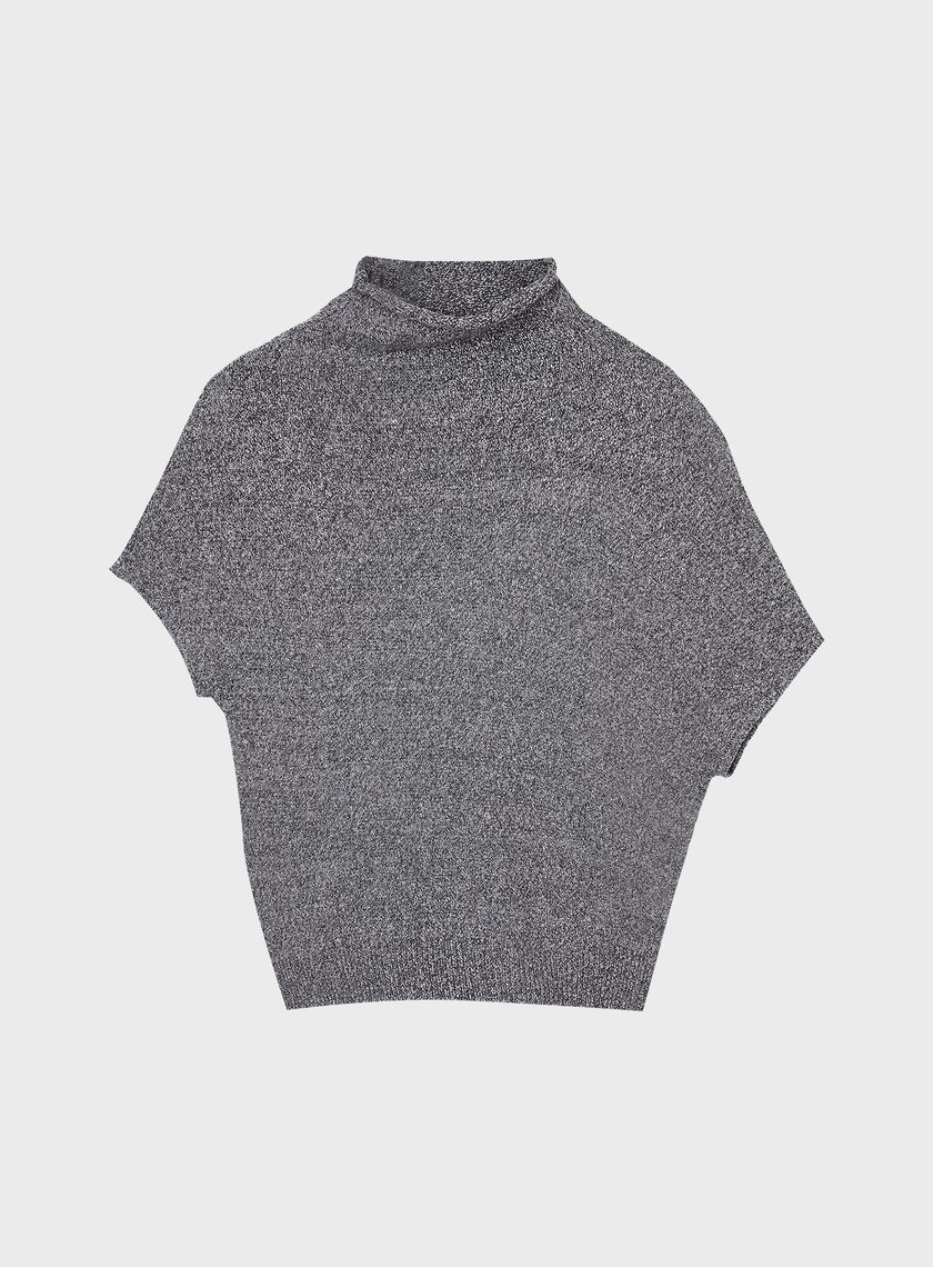 半高領落肩不對稱上衣