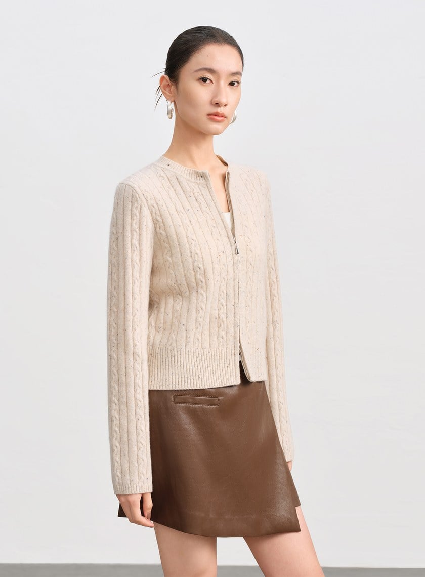 羊毛可拆領坑條彩點毛衣