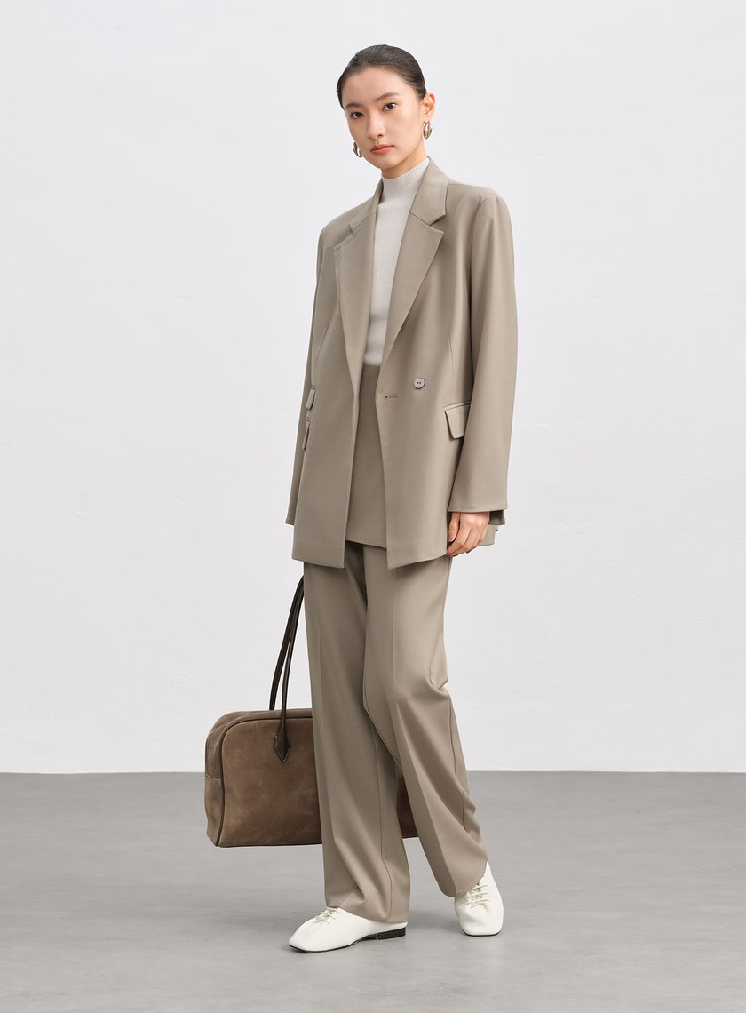 時髦拼接領寬版西裝外套